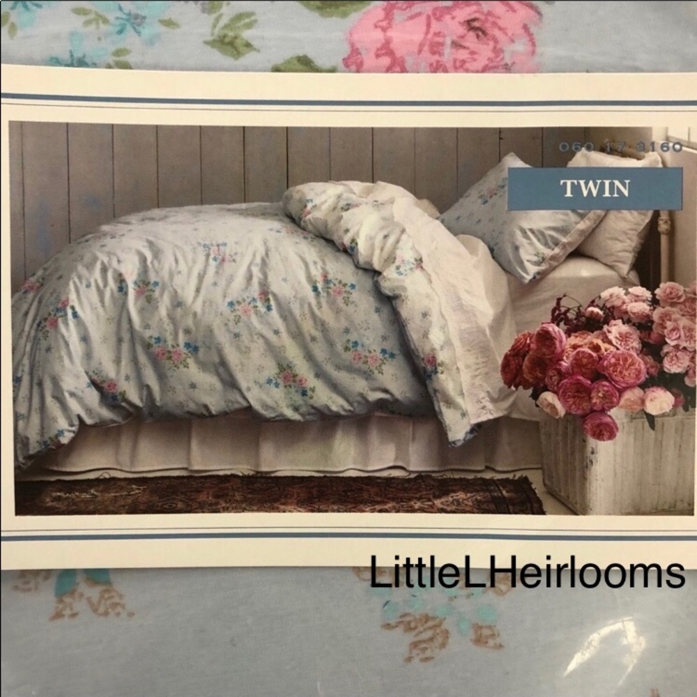 Lily Rose Duvet Set